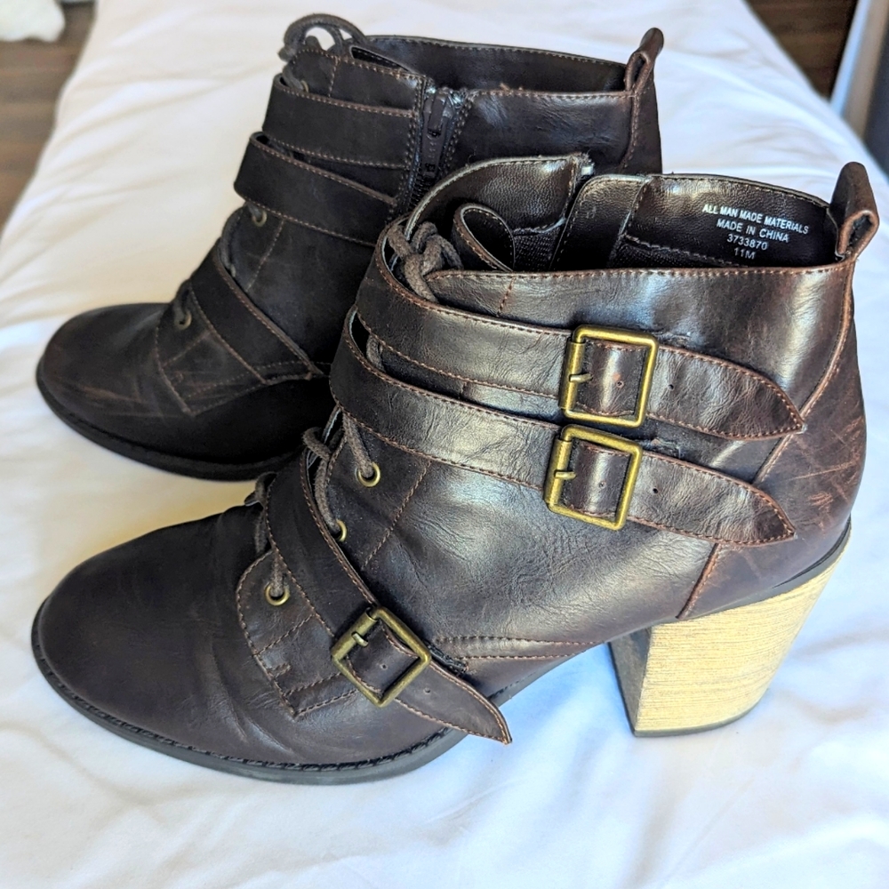 Diba heeled combat boots, brown, size 11